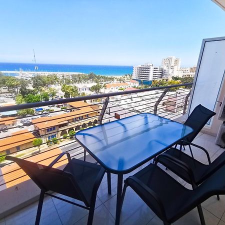 Paradise Palms Seaview Apartment Larnaca Exteriér fotografie